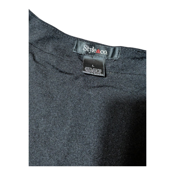 Style & Co- Green/Black/White Blouse --Black sequin neck line - Size Lg - Picture 5 of 5